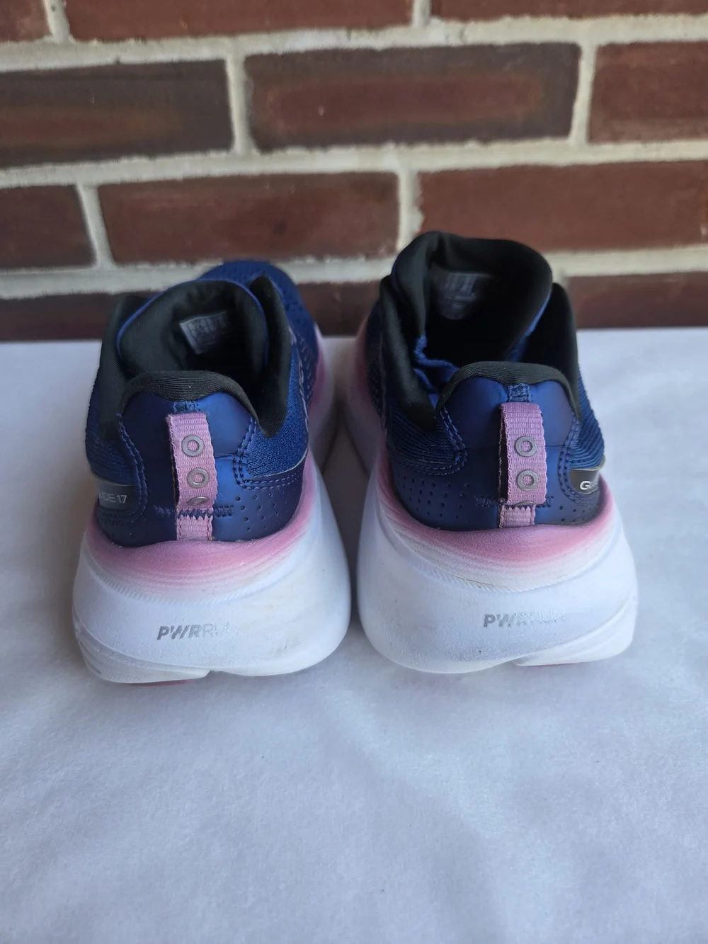 Saucony guide 17